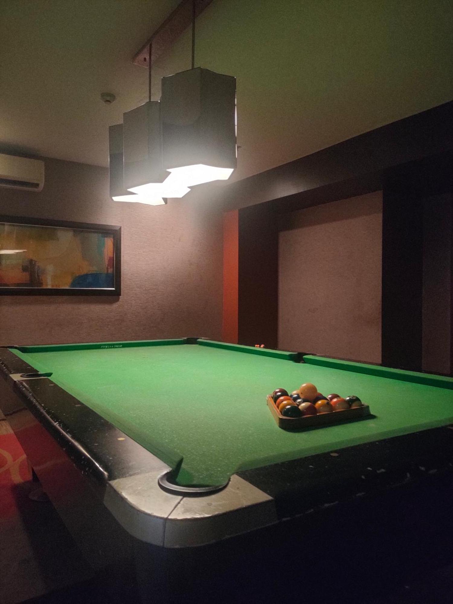 Bay Garden Club And Residences Pasay Buitenkant foto